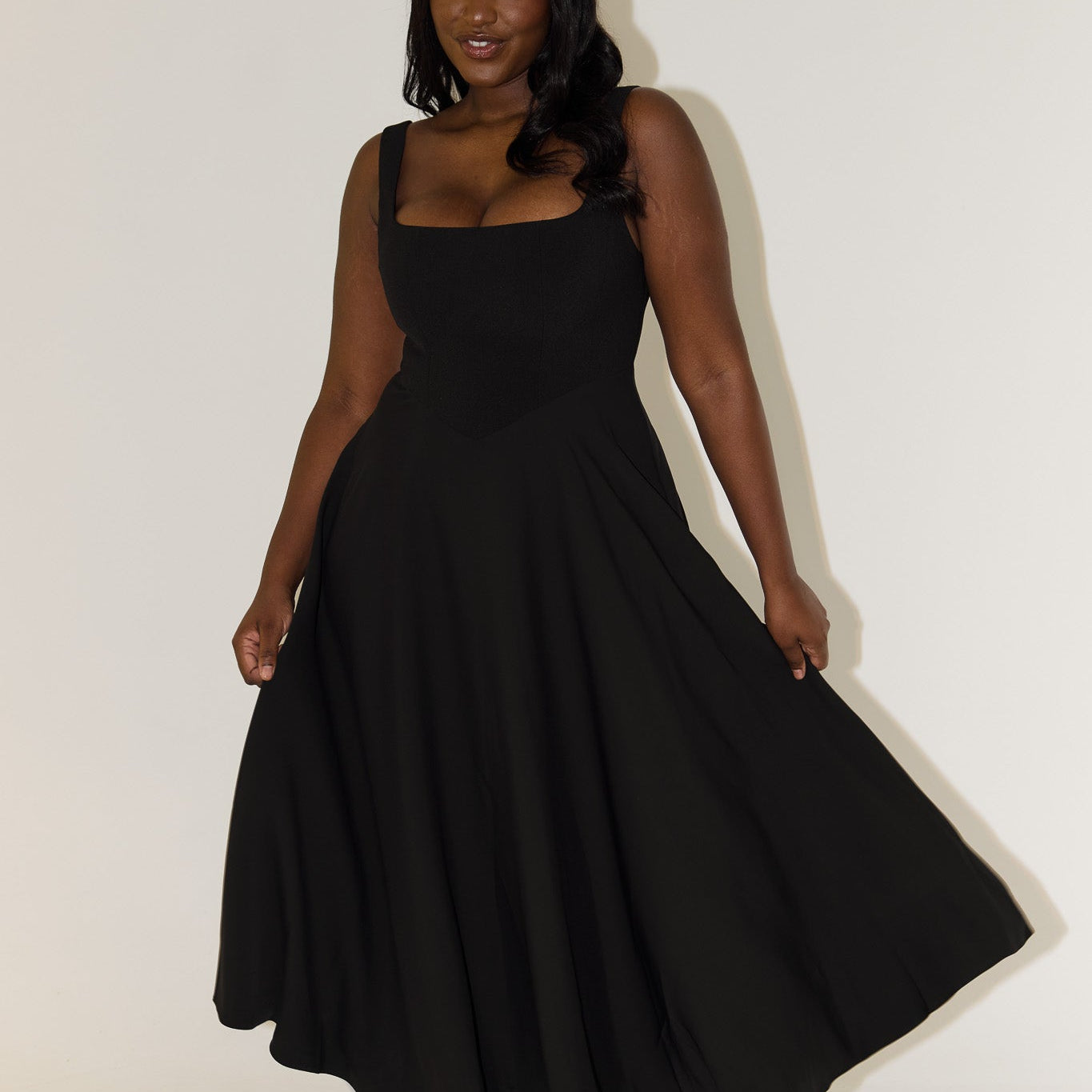 Amélia - Sukienka Midi Ponadczasowa